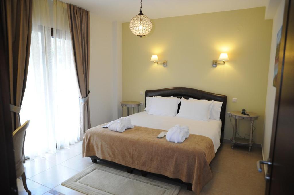 Agapi Luxury Hotel Káto Loutrákion 部屋 写真
